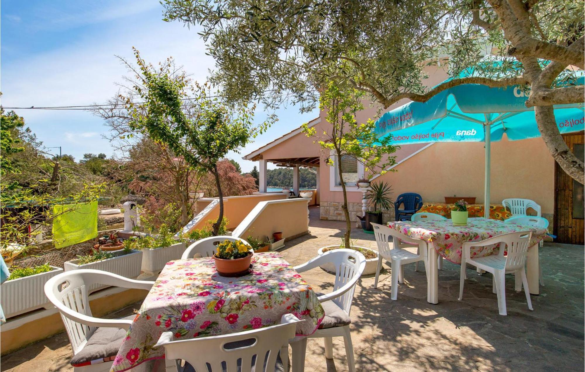 Beach Front Apartment In Punta Kriza With Kitchen מראה חיצוני תמונה
